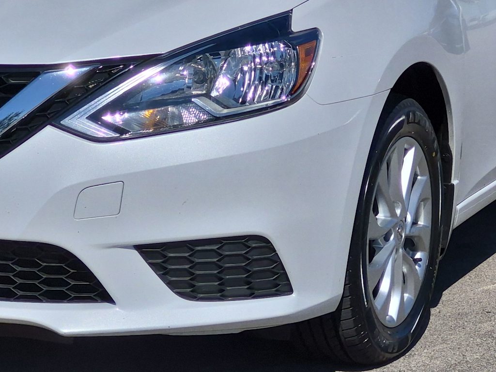 Thumbnail: 2017 Nissan Sentra - 24