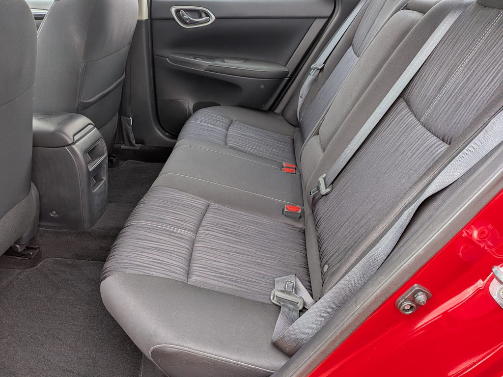 Thumbnail: 2017 Nissan Sentra - 26