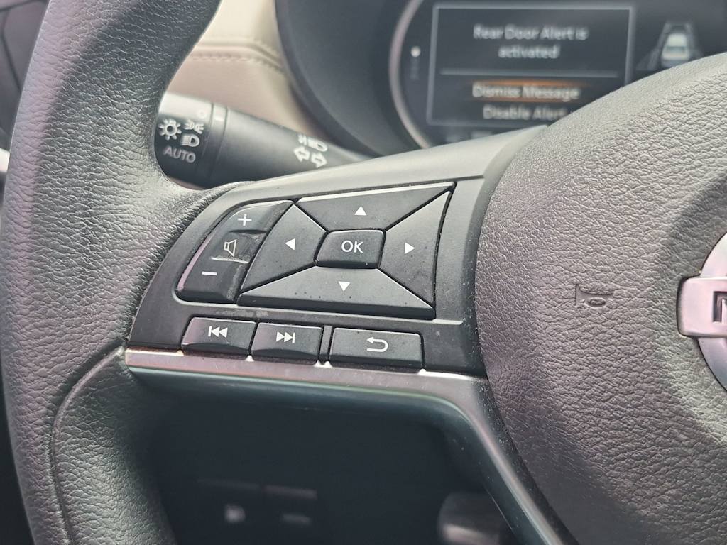 Thumbnail: 2020 Nissan Versa - 27