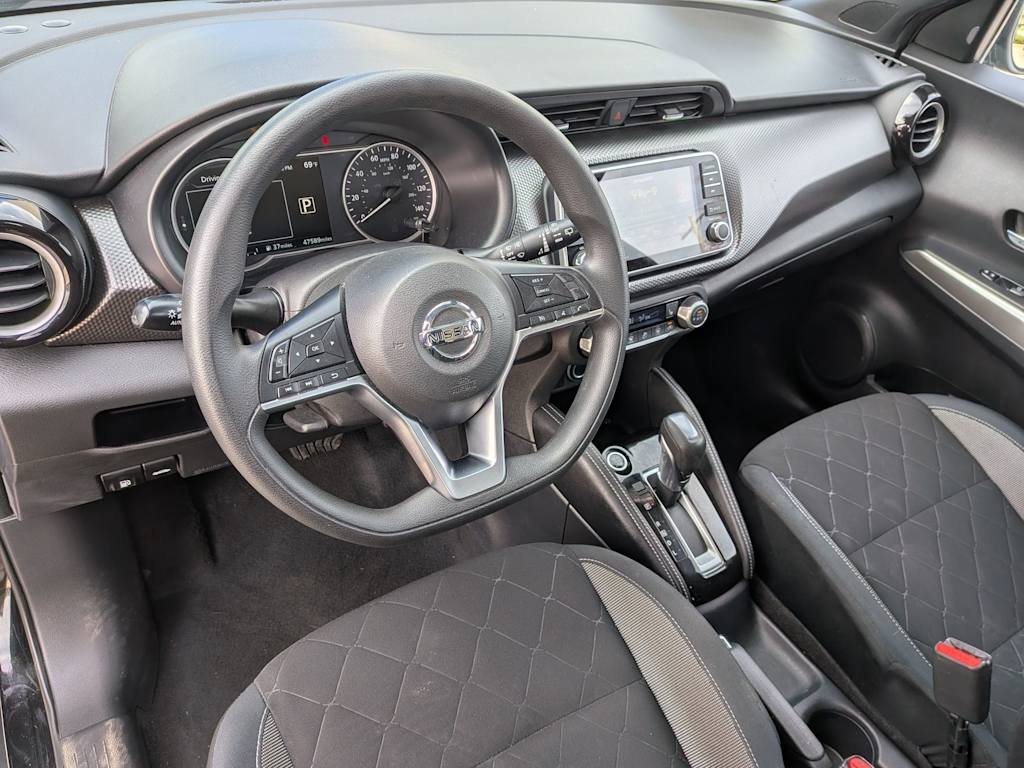 Thumbnail: 2020 Nissan Kicks - 2
