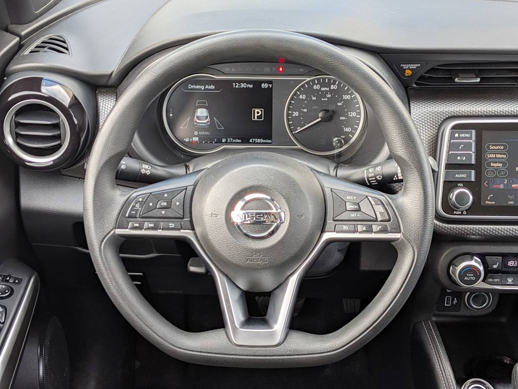 Thumbnail: 2020 Nissan Kicks - 12