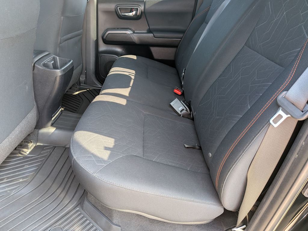 Thumbnail: 2019 Toyota Tacoma - 25