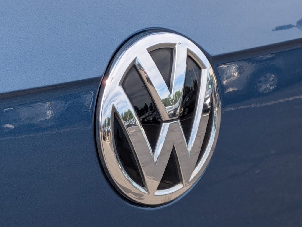 Thumbnail: 2018 Volkswagen Tiguan - 23