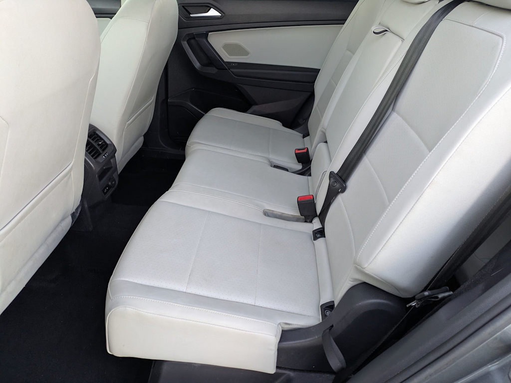 Thumbnail: 2019 Volkswagen Tiguan - 25