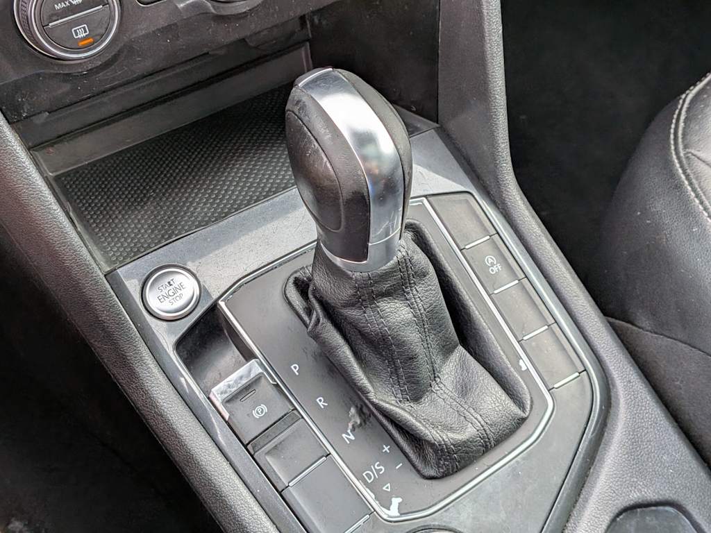 Thumbnail: 2019 Volkswagen Tiguan - 14