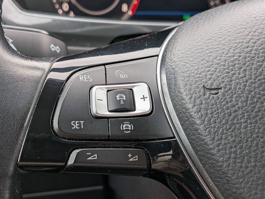 Thumbnail: 2019 Volkswagen Tiguan - 28