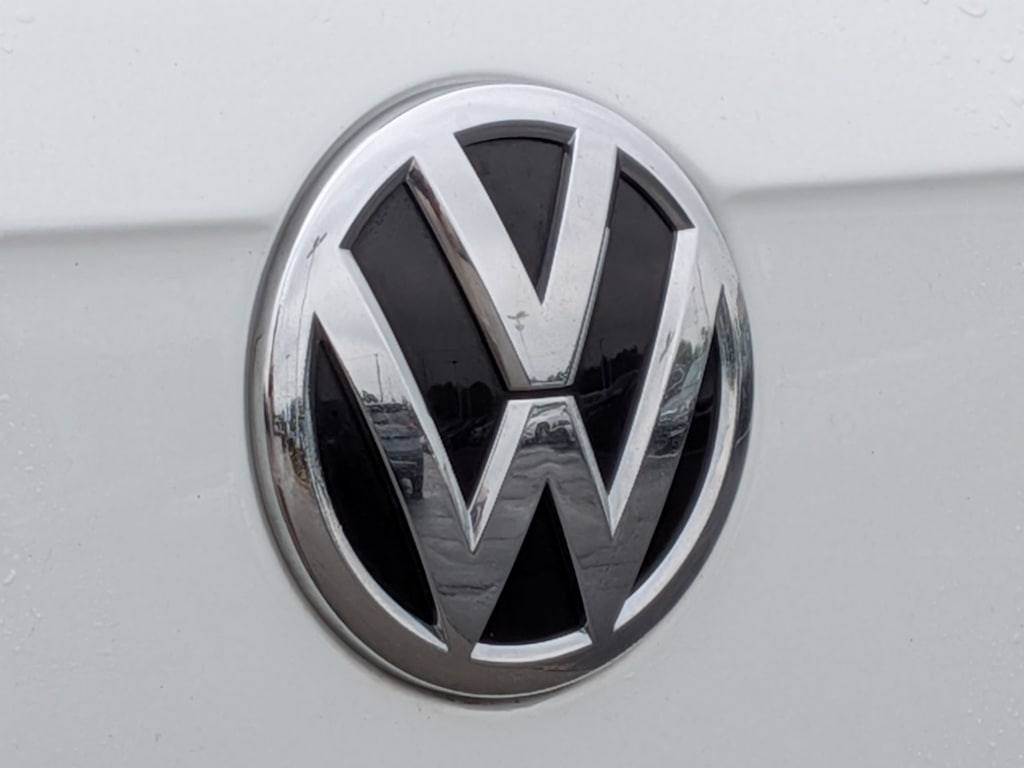 Thumbnail: 2019 Volkswagen Tiguan - 24