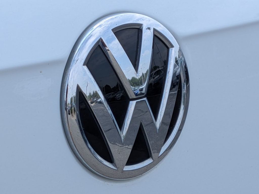 Thumbnail: 2019 Volkswagen Tiguan - 7