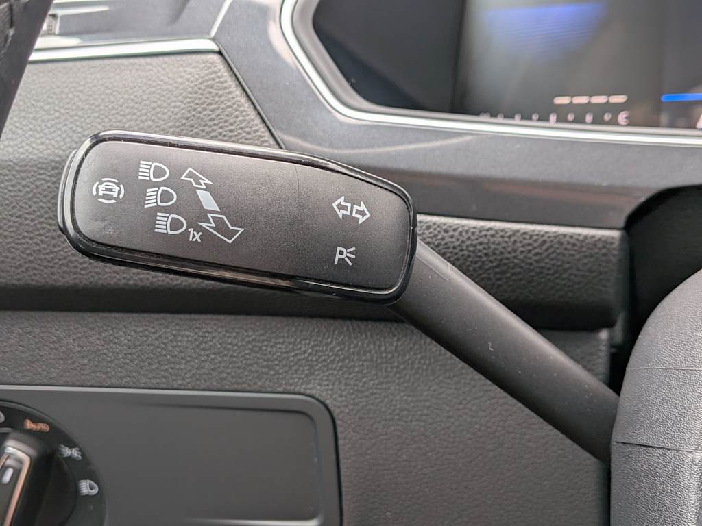 Thumbnail: 2024 Volkswagen Tiguan - 32