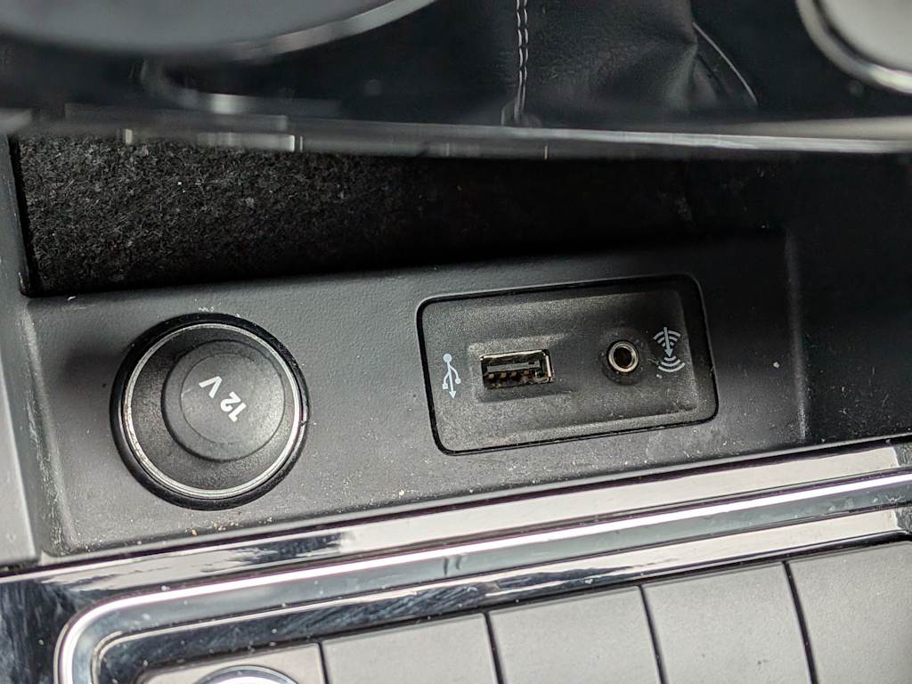 Thumbnail: 2016 Volkswagen Jetta - 34