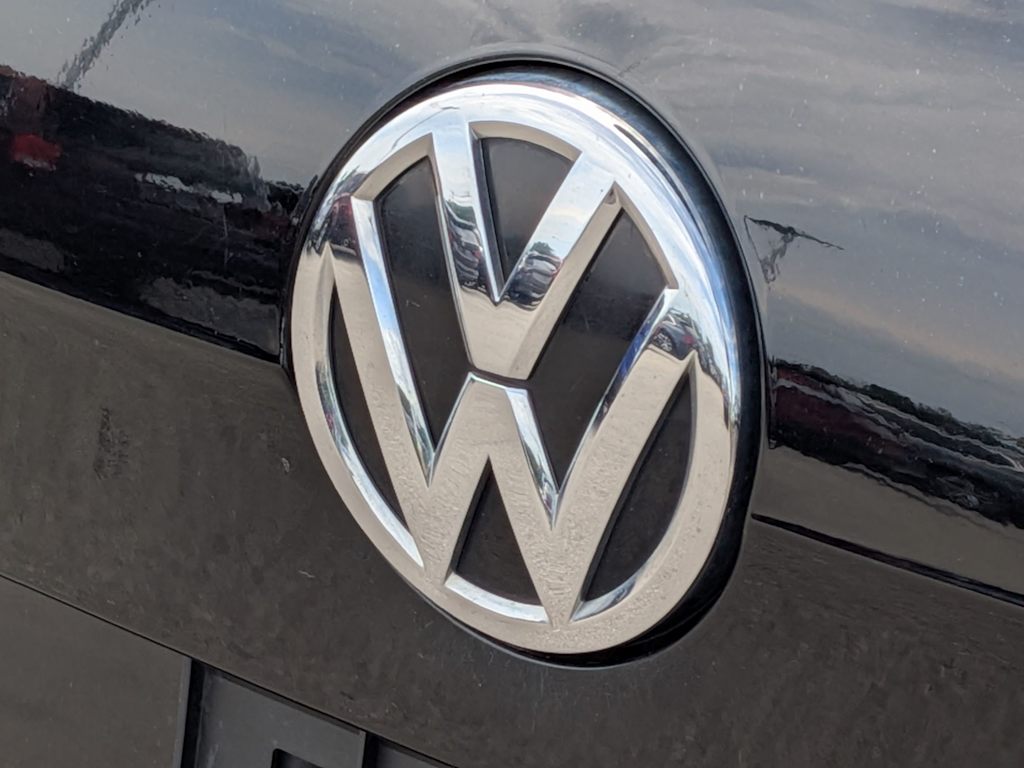 Thumbnail: 2016 Volkswagen Golf - 6
