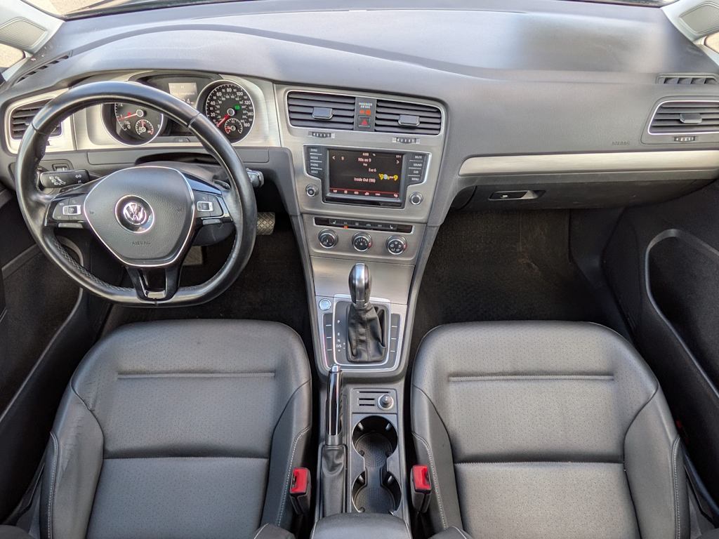 Thumbnail: 2016 Volkswagen Golf - 8
