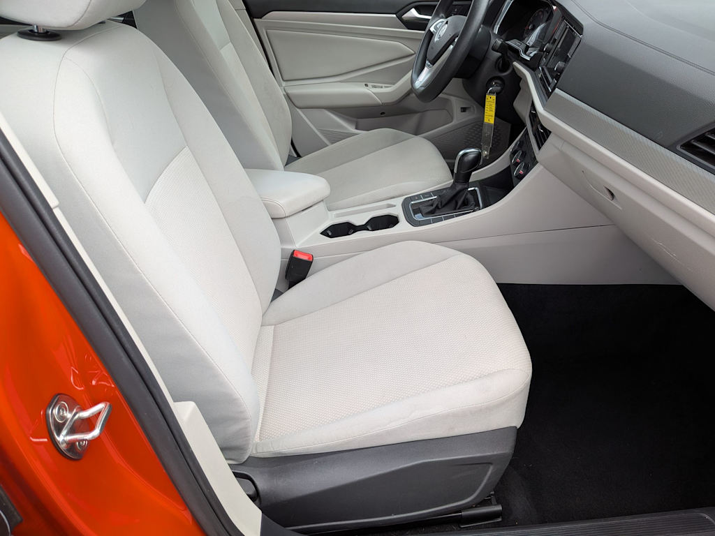 Thumbnail: 2019 Volkswagen Jetta - 11