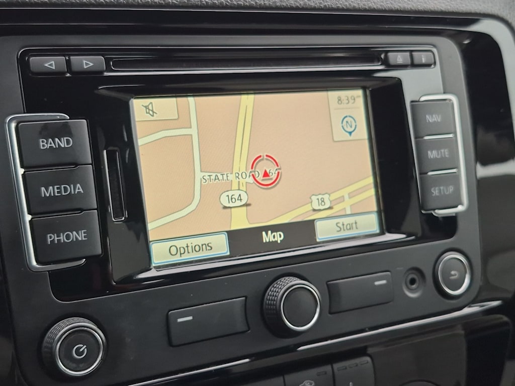 Thumbnail: 2015 Volkswagen Jetta - 32