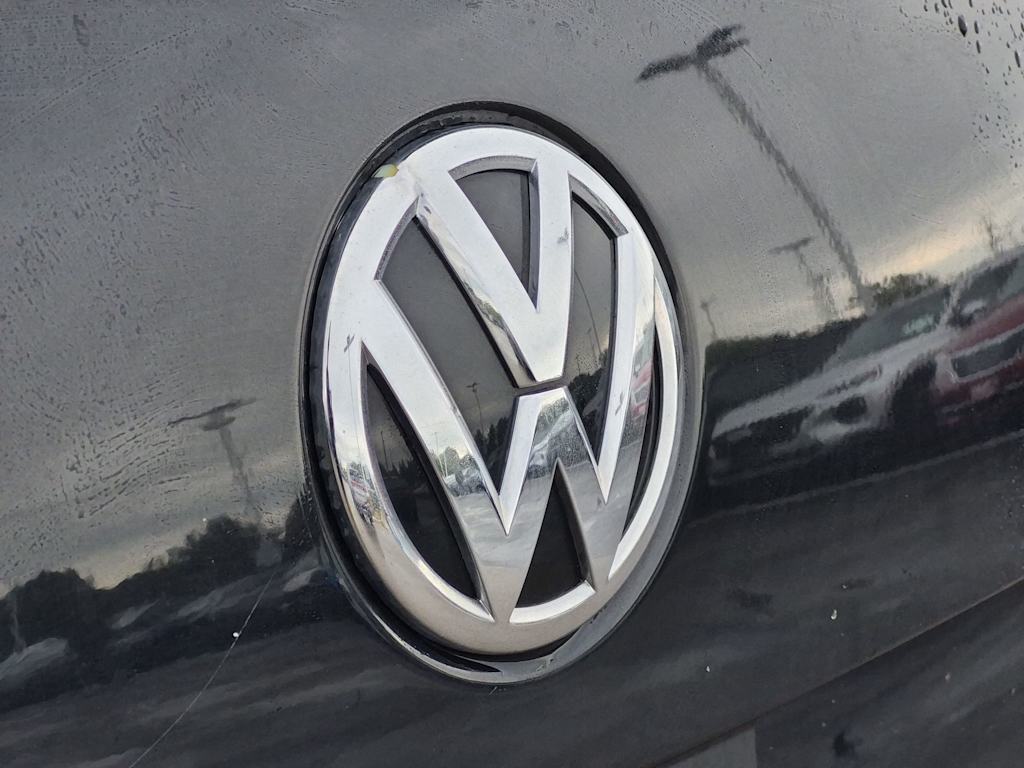 Thumbnail: 2015 Volkswagen Jetta - 25