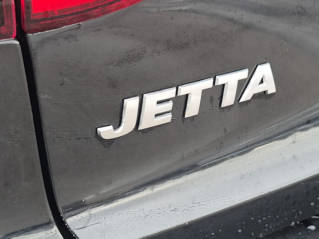 Thumbnail: 2015 Volkswagen Jetta - 7