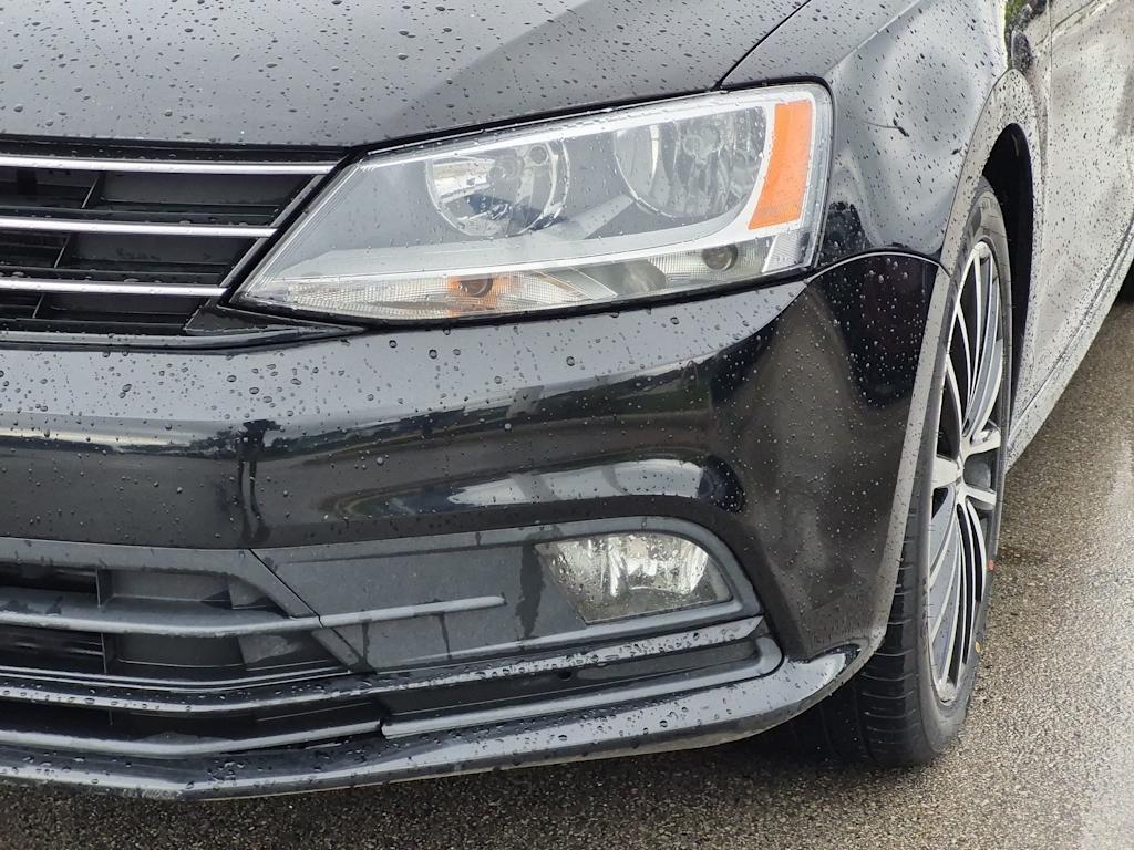 Thumbnail: 2015 Volkswagen Jetta - 24