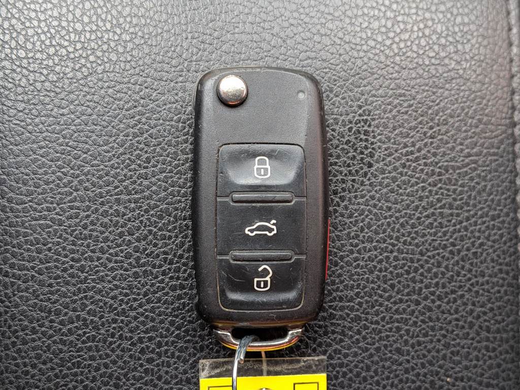 Thumbnail: 2014 Volkswagen Jetta - 19