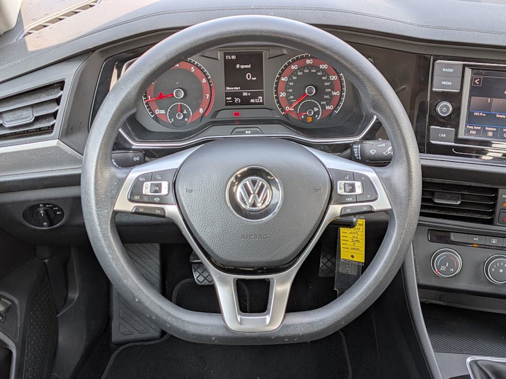 Thumbnail: 2019 Volkswagen Jetta - 13