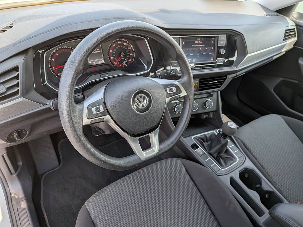Thumbnail: 2019 Volkswagen Jetta - 2