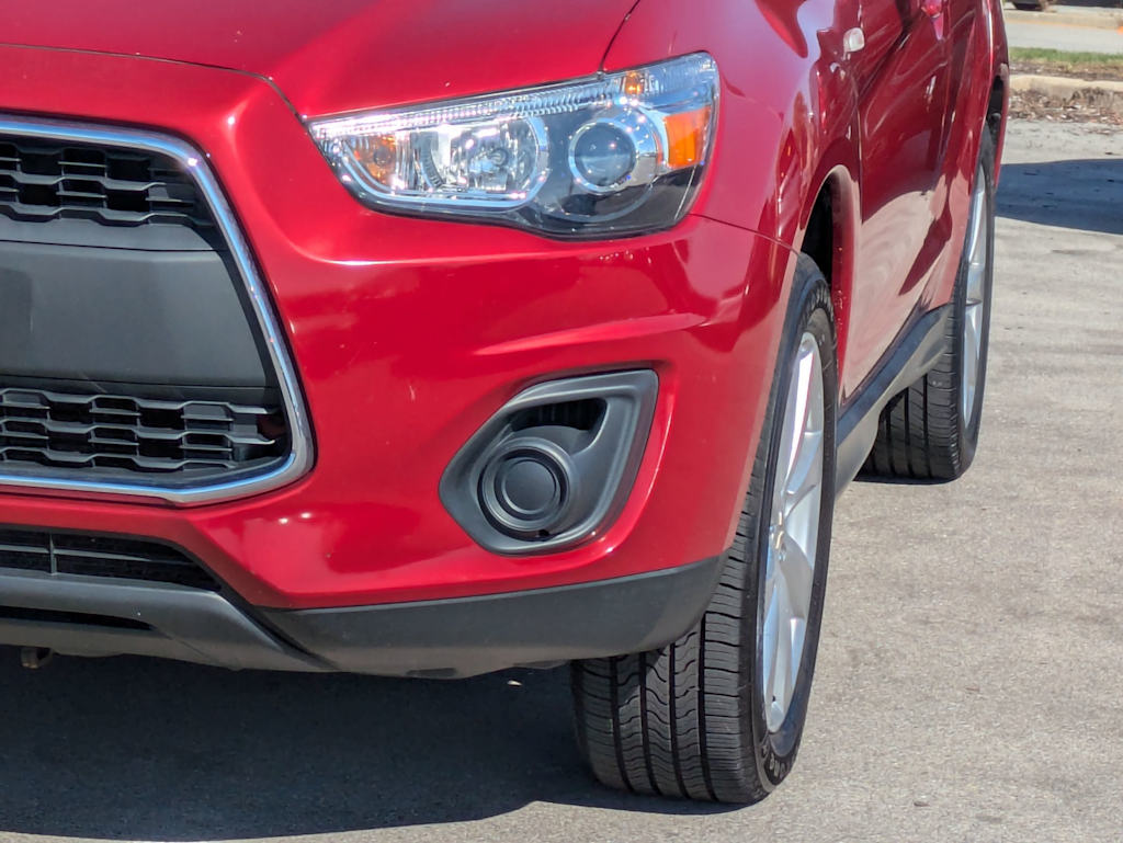Thumbnail: 2015 Mitsubishi Outlander Sport - 23