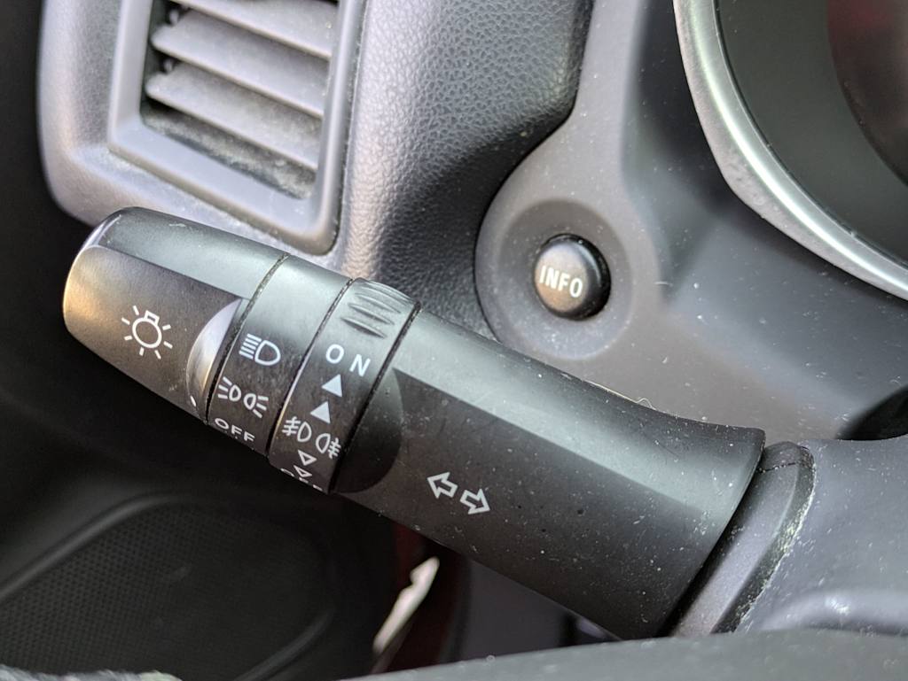 Thumbnail: 2015 Mitsubishi Outlander Sport - 29