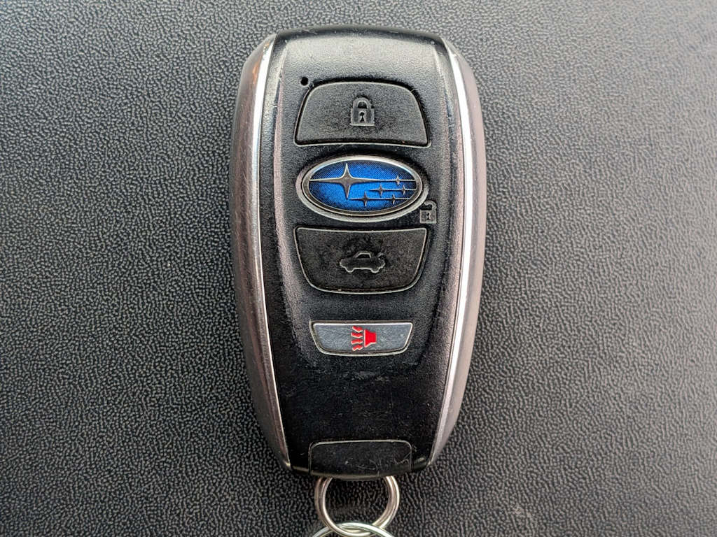 Thumbnail: 2016 Subaru Legacy - 17