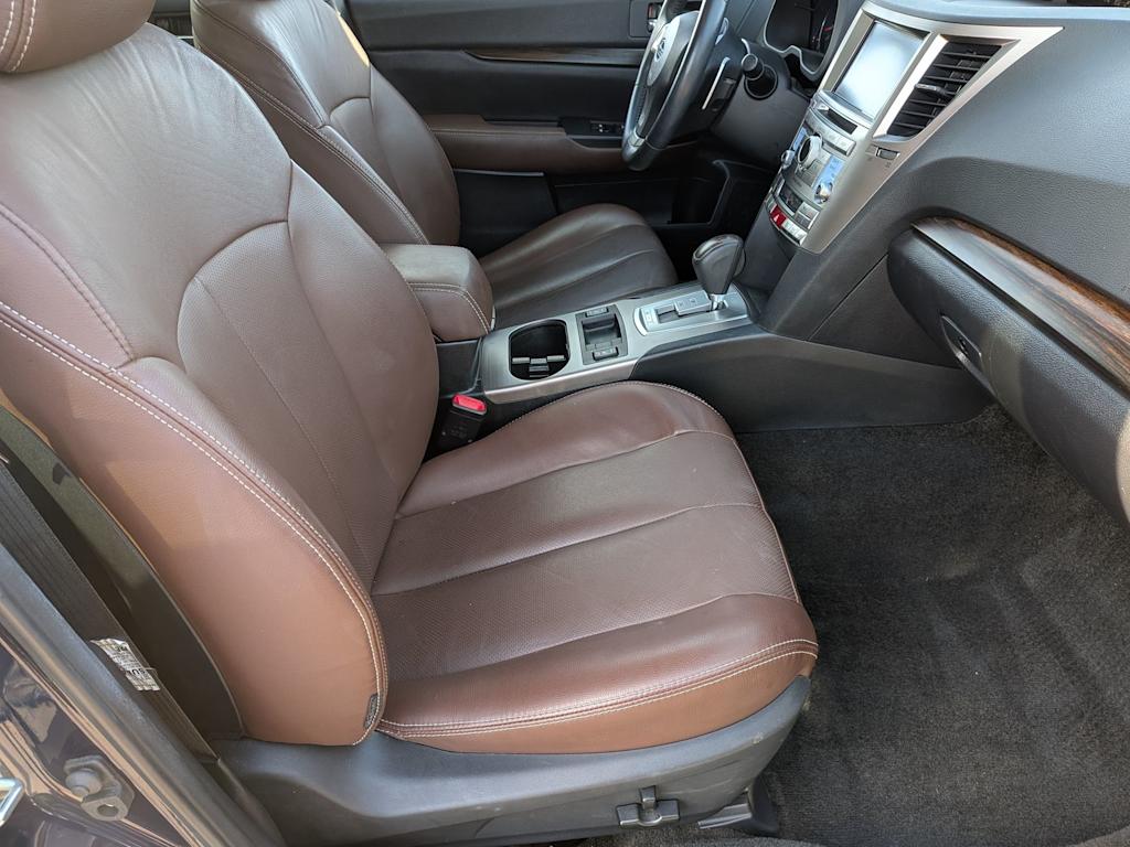 Thumbnail: 2014 Subaru Outback - 9