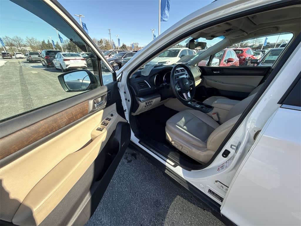 2017 Subaru Outback 3.6R Limited 18