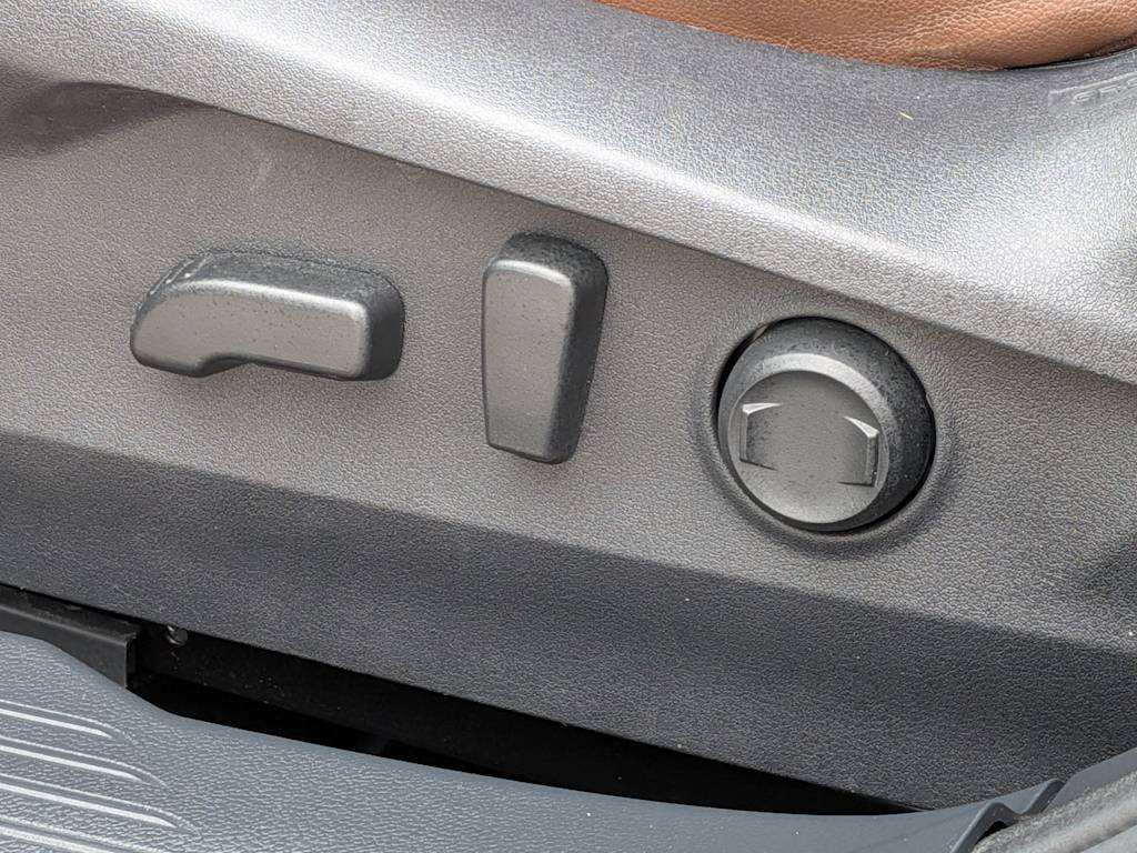 Thumbnail: 2021 Subaru Outback - 26