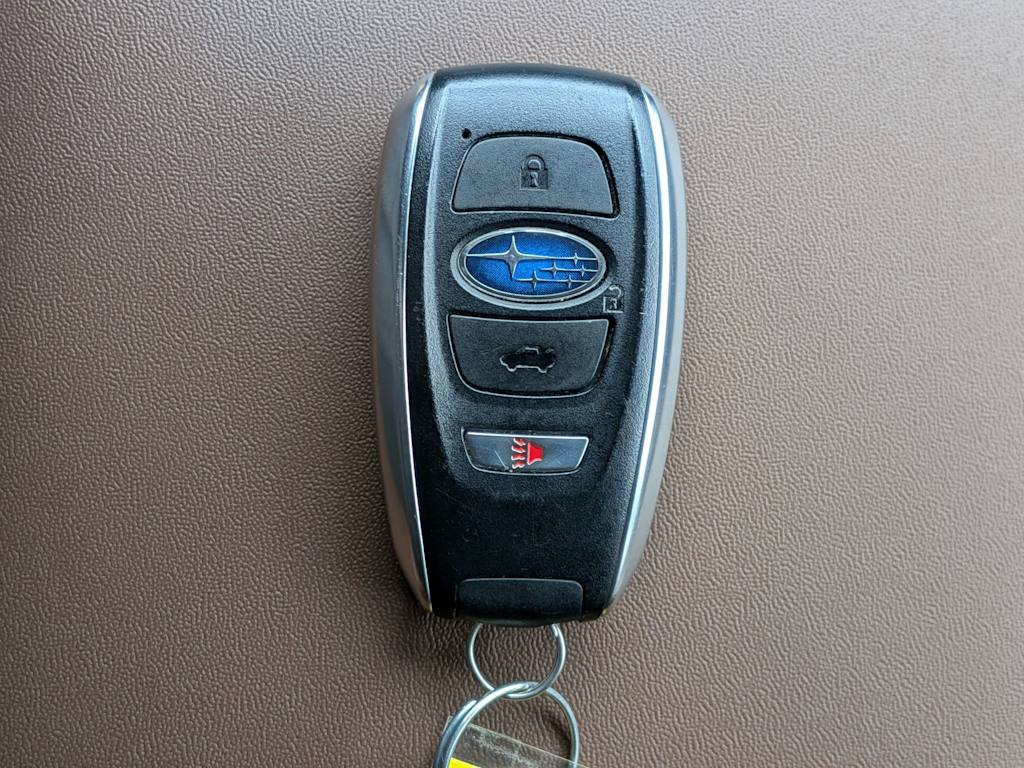 Thumbnail: 2021 Subaru Outback - 17
