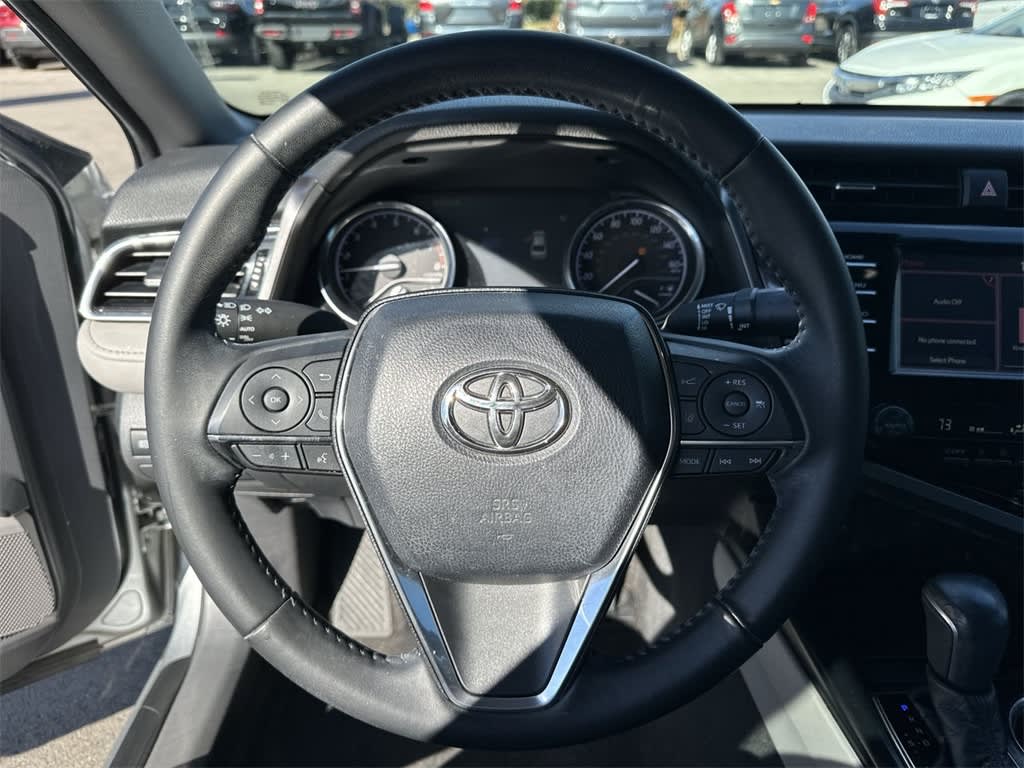 2018 Toyota Camry XLE 9