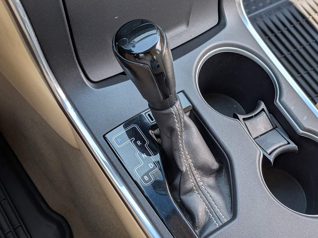 Thumbnail: 2015 Toyota Camry - 30
