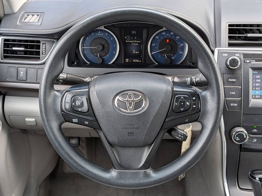 Thumbnail: 2017 Toyota Camry - 12