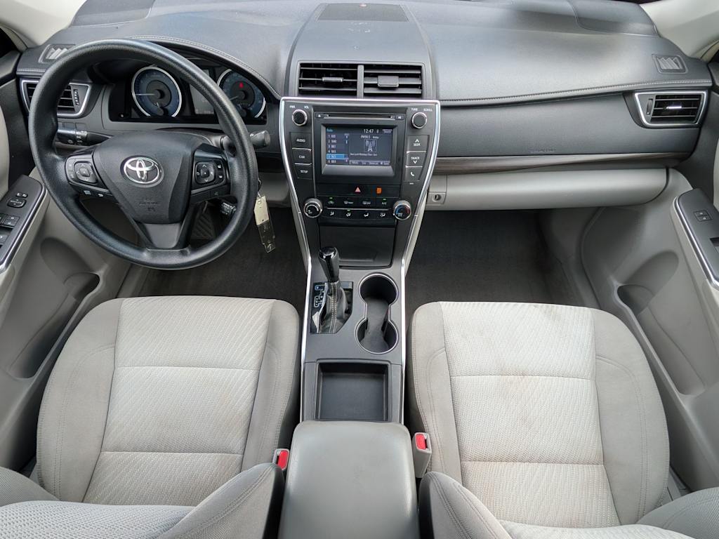 Thumbnail: 2017 Toyota Camry - 8