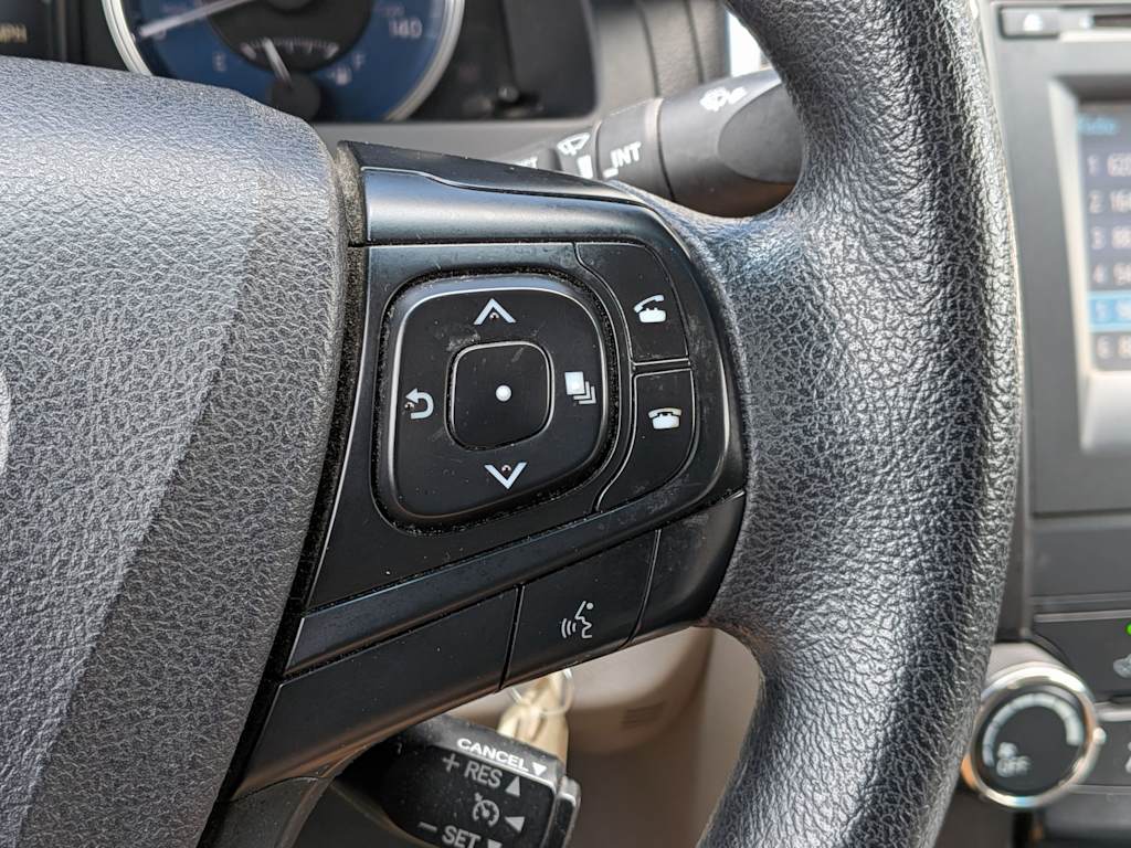 Thumbnail: 2017 Toyota Camry - 30