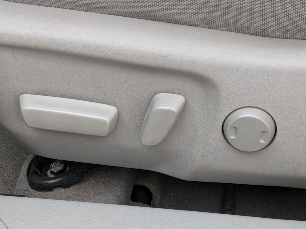 Thumbnail: 2017 Toyota Camry - 26