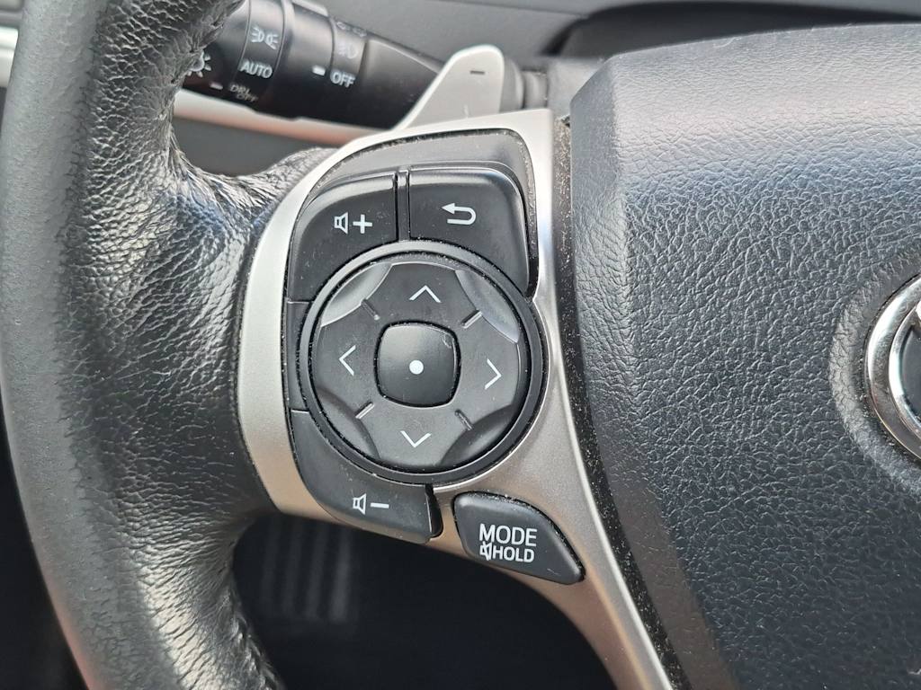 Thumbnail: 2012 Toyota Camry - 30