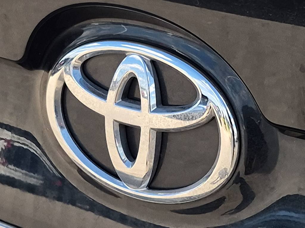 Thumbnail: 2017 Toyota Camry - 25