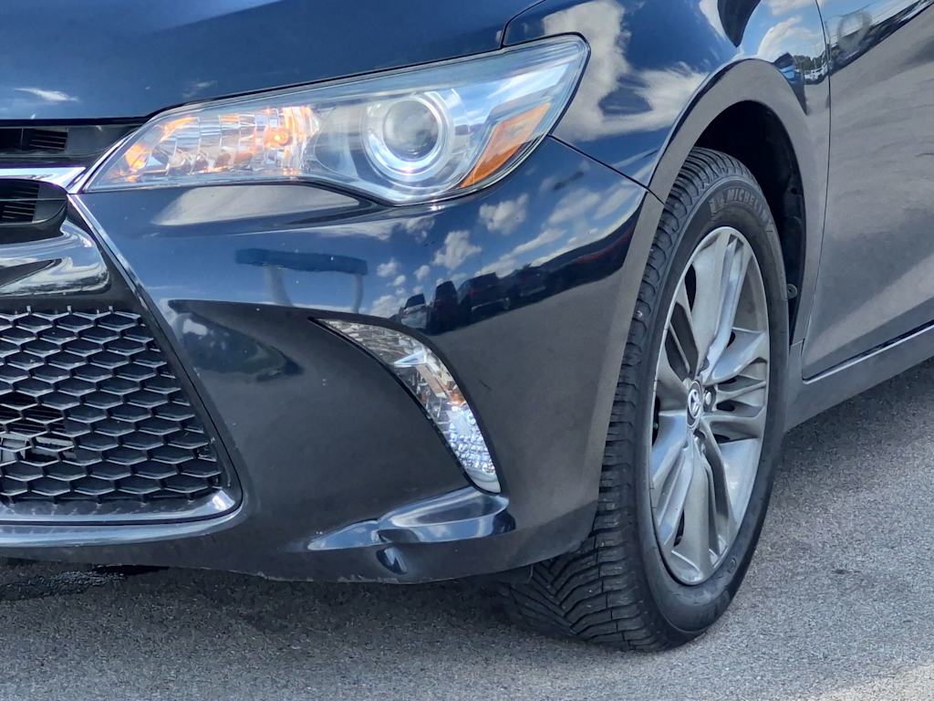 Thumbnail: 2017 Toyota Camry - 24