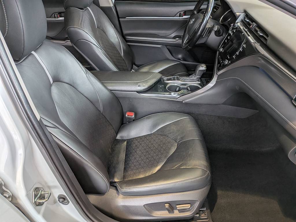 Thumbnail: 2019 Toyota Camry - 11