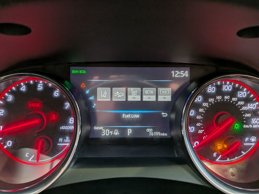 Thumbnail: 2019 Toyota Camry - 17