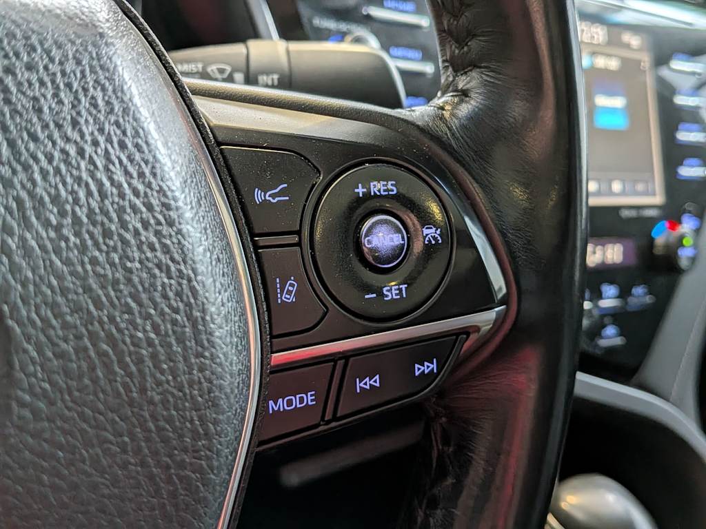 Thumbnail: 2019 Toyota Camry - 31