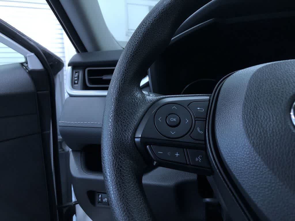 Thumbnail: 2025 Toyota RAV4 - 30