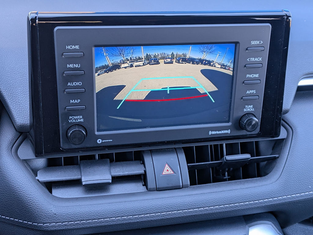 Thumbnail: 2021 Toyota RAV4 - 32