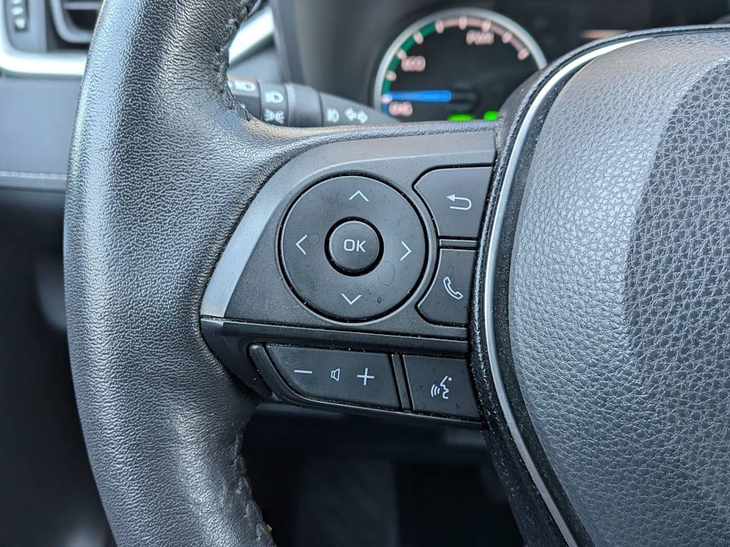 Thumbnail: 2021 Toyota RAV4 - 28