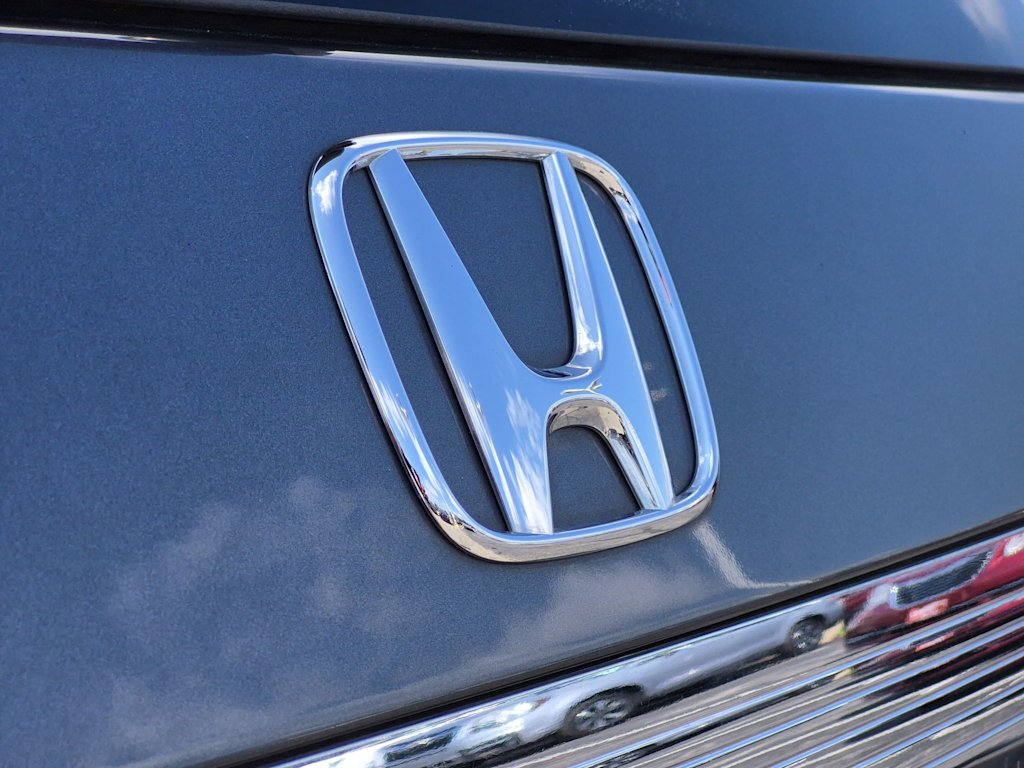 Thumbnail: 2016 Honda Odyssey - 25