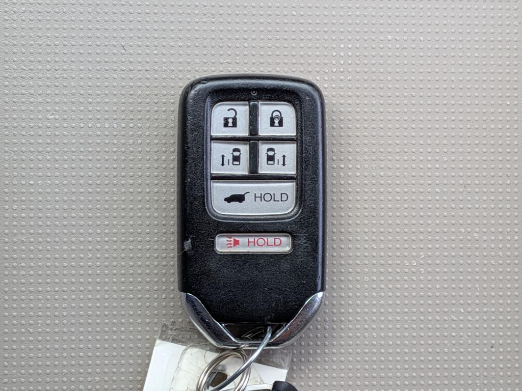 Thumbnail: 2015 Honda Odyssey - 19