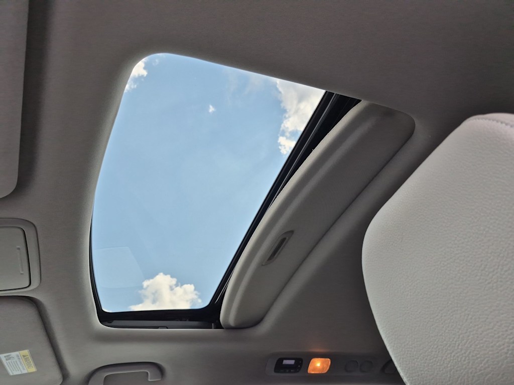 Thumbnail: 2016 Honda Odyssey - 26