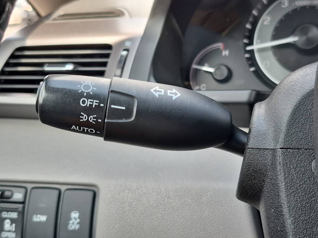 Thumbnail: 2016 Honda Odyssey - 32
